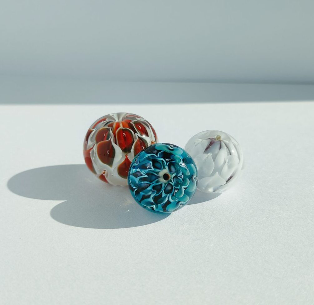 Perle_Ecaille_feuilles