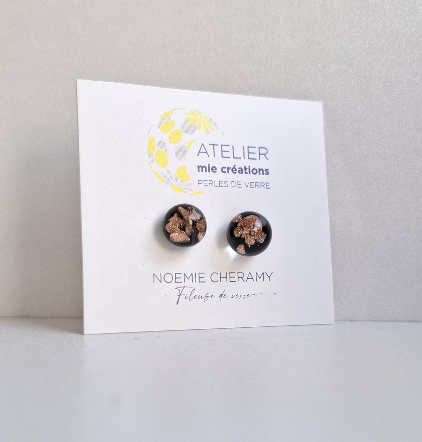 Puce_aventurine_Noir