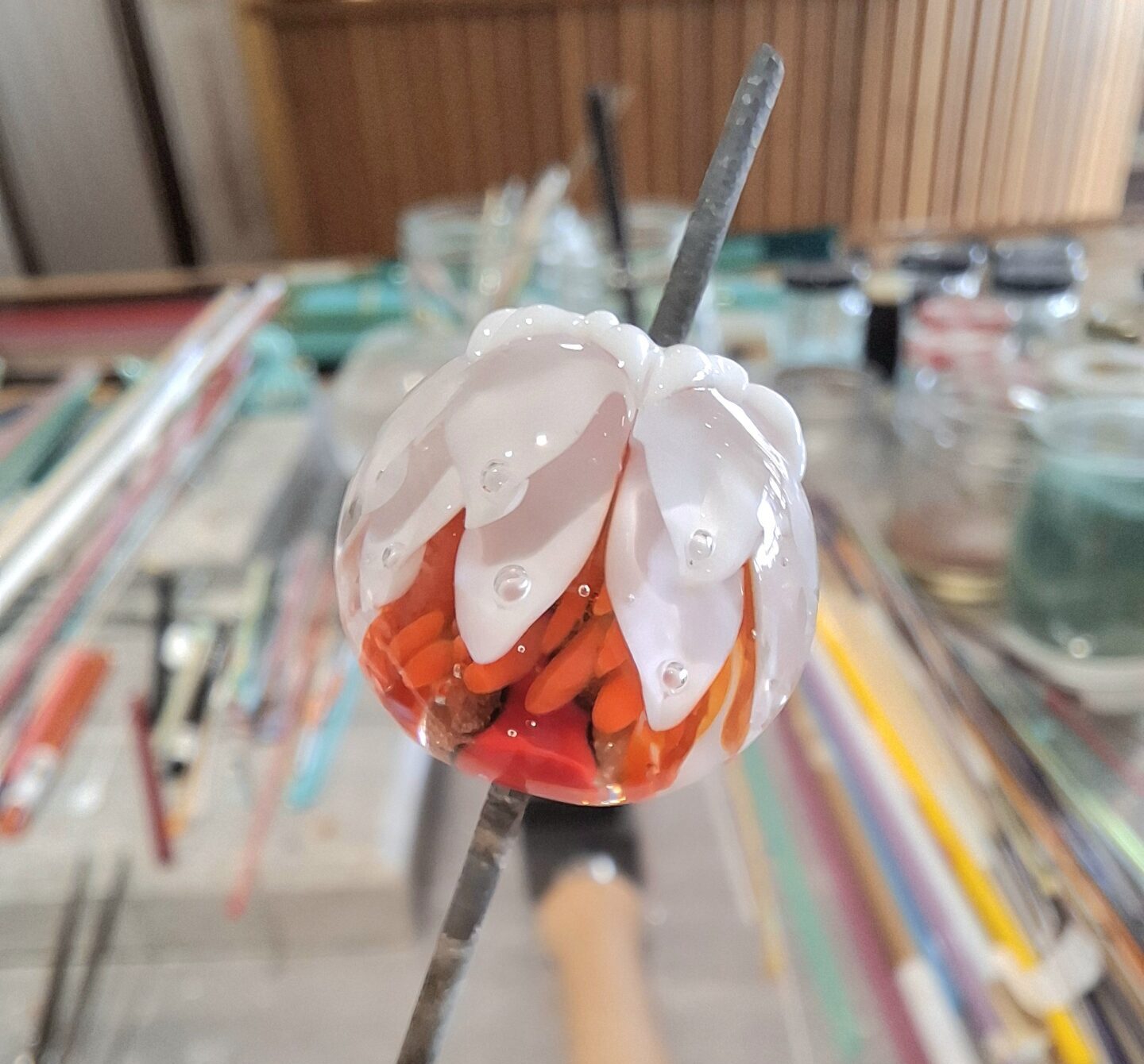 Perle SOFONISBA_Orange_blanc