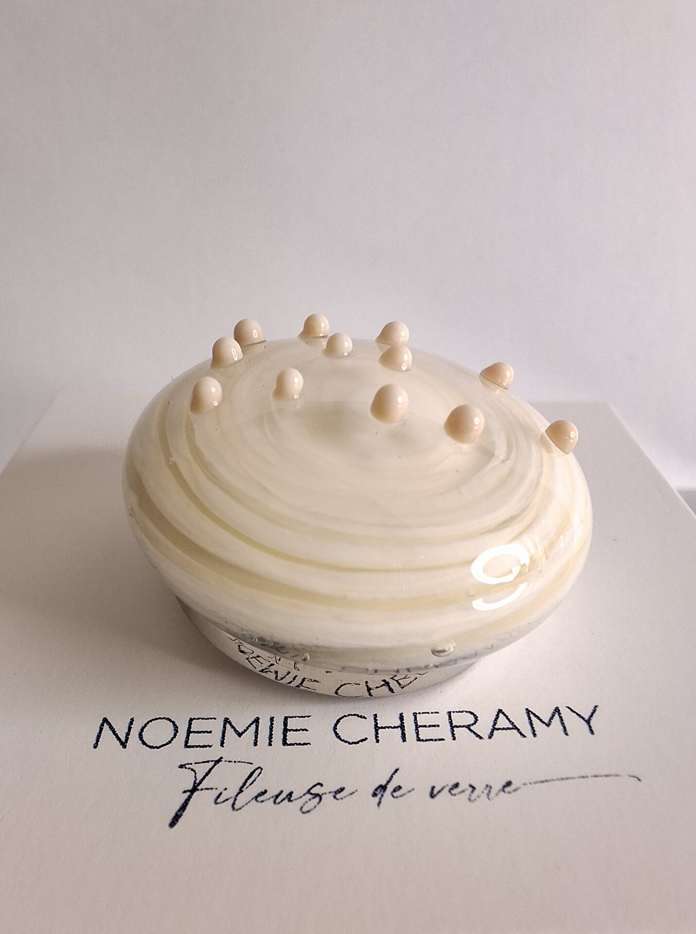 Pins_Ivoir_Blanc_2 Pins_Ivoir_Blanc_2